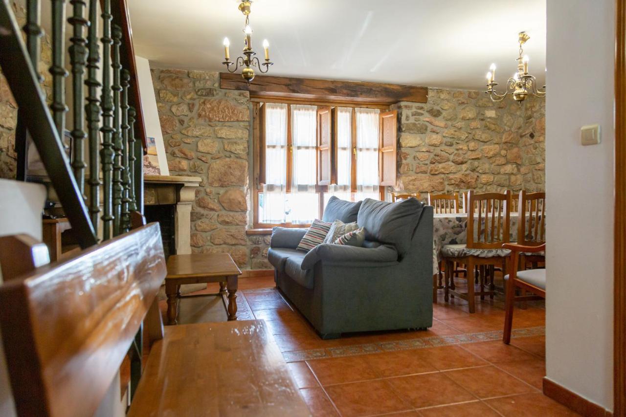 Villa La Cabada Ortiguero Esterno foto